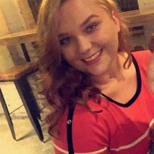 Meet your Posher, Kelli